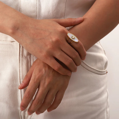 Oval Pearl Shell Ring