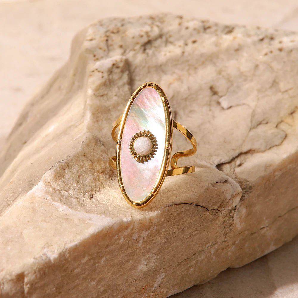 Oval Pearl Shell Ring